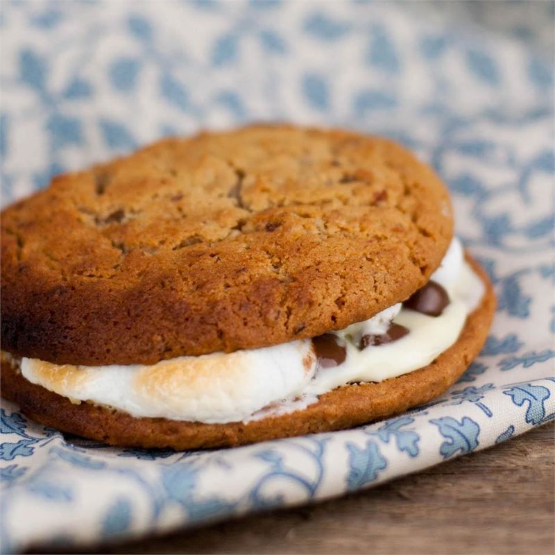 Beyond Sandwiches: Fluff's Culinary Versatility