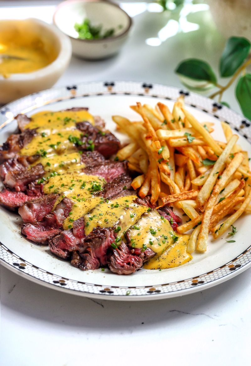 Steak Frites with Béarnaise