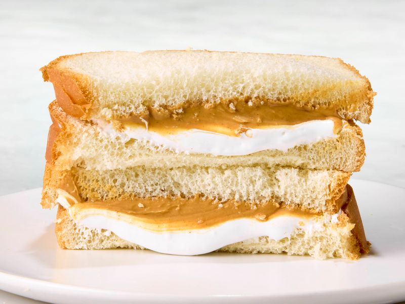 Marshmallow Fluff Sandwiches