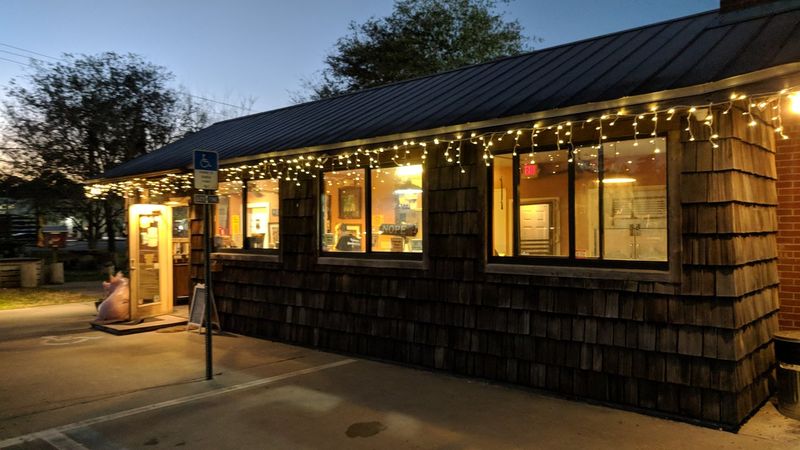 Humble Shack, Huge Flavors