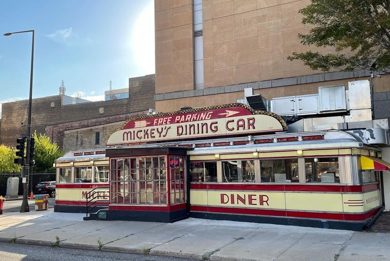 Mickey's Diner (Minnesota)