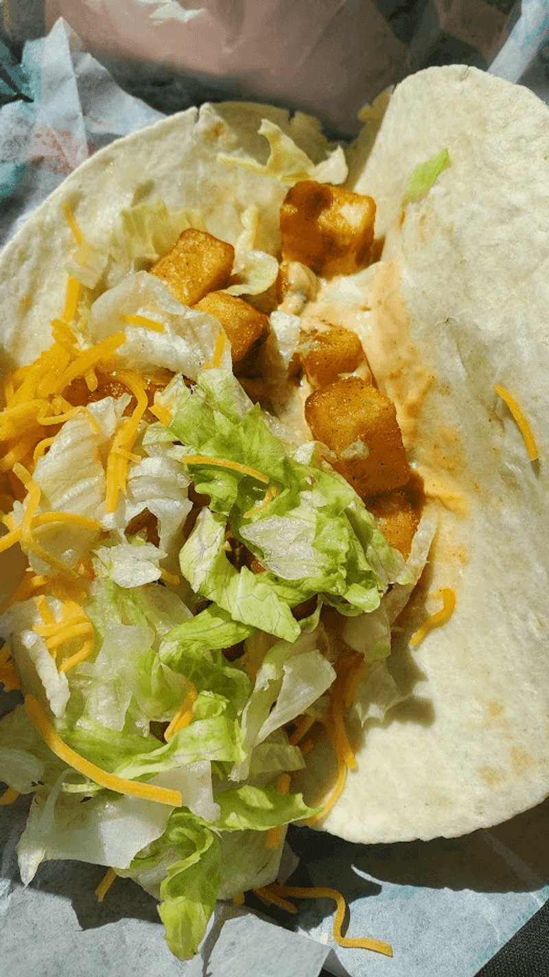 Taco Bell Spicy Potato Soft Taco (Burrito Conversion)