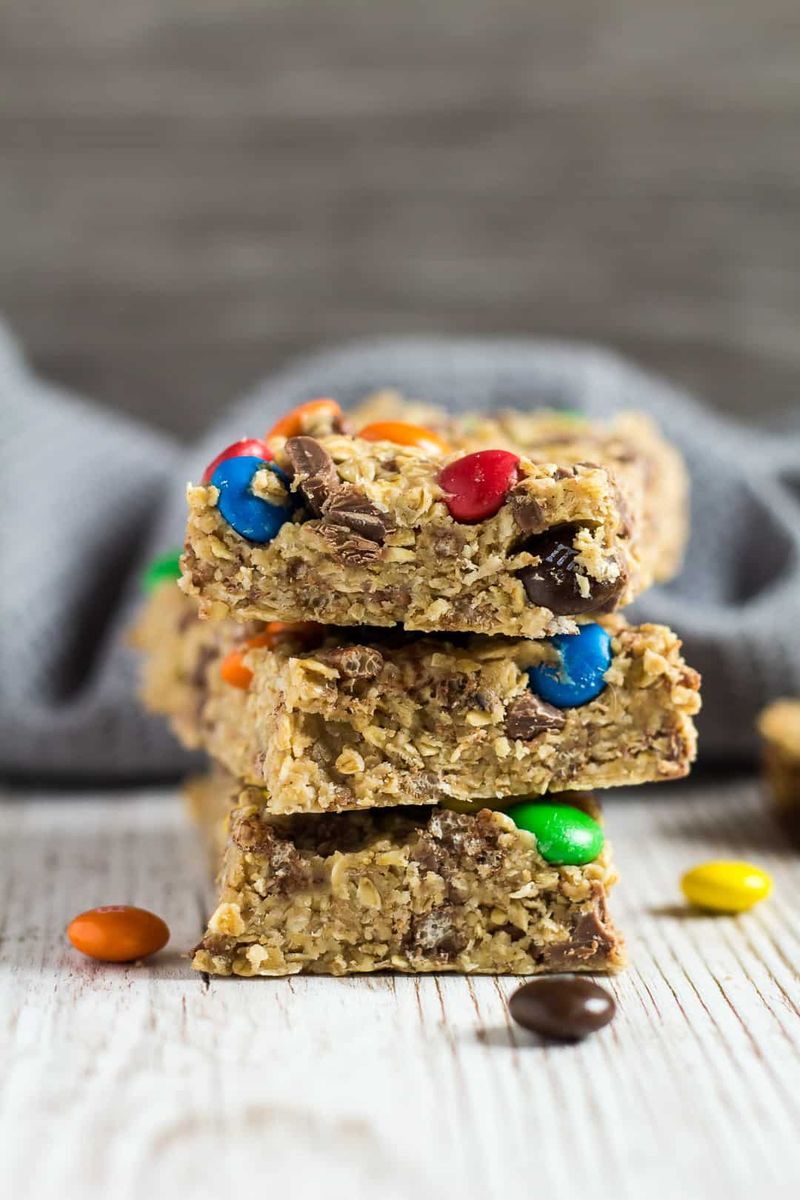 No-Bake M&M Peanut Butter Bars