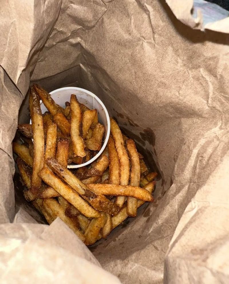 Five Guys – Boardwalk-Style