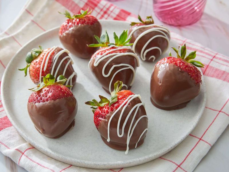 Chocolate-dipped strawberries