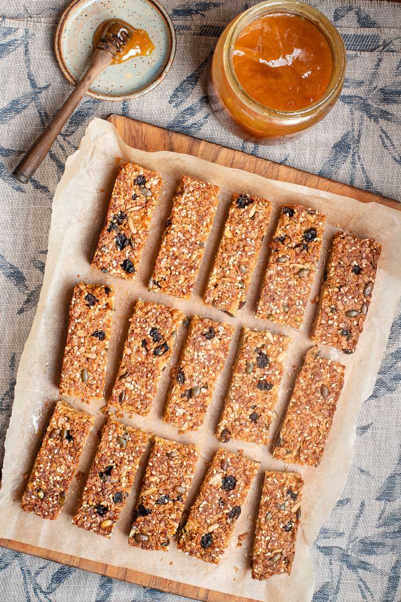 Chewy Oat And Honey Bars