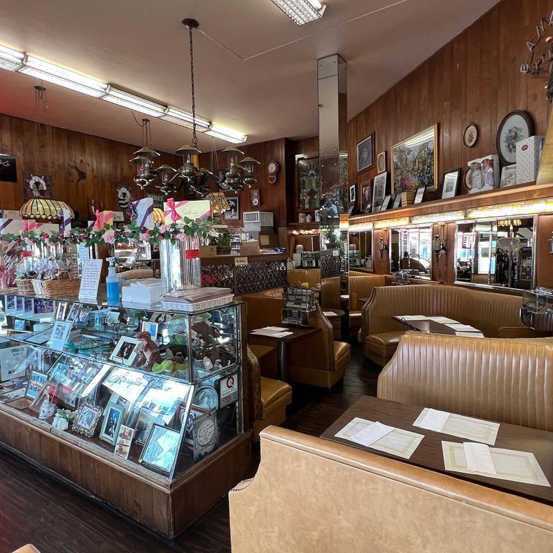 Margie's Candies (Illinois)