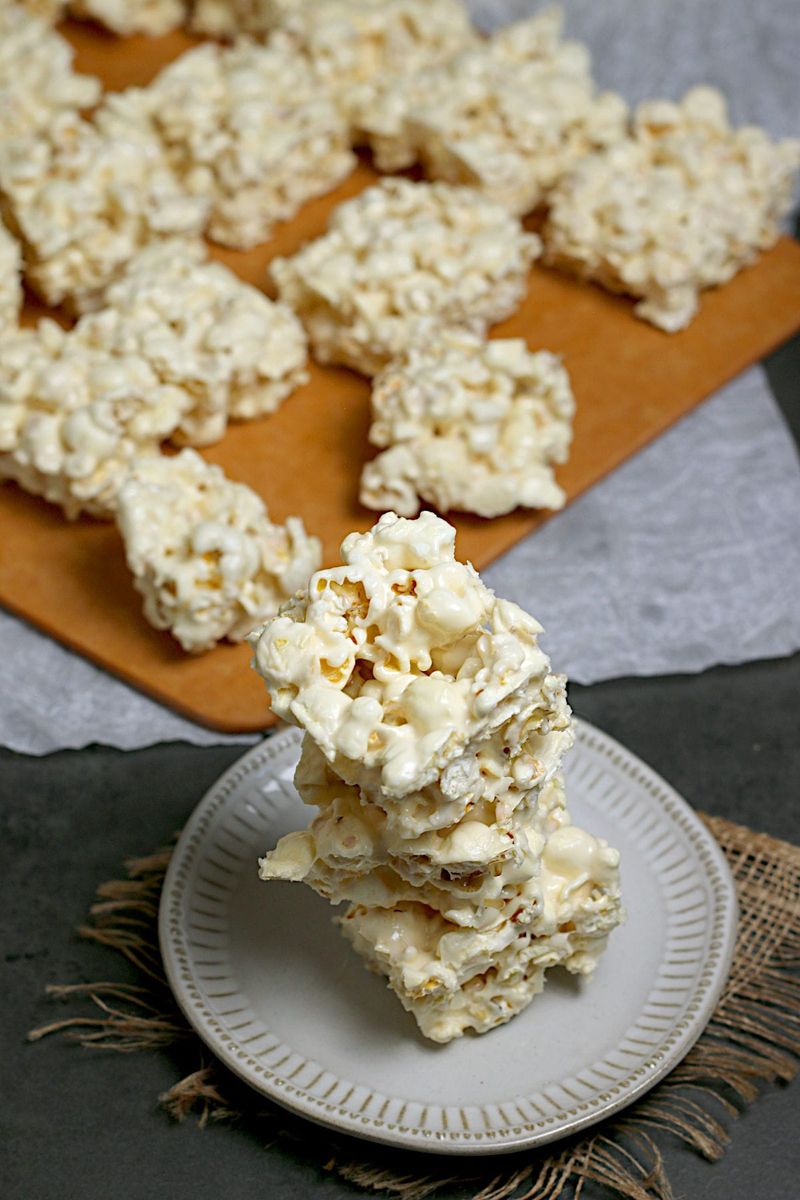 Marshmallow Cereal Popcorn Bars