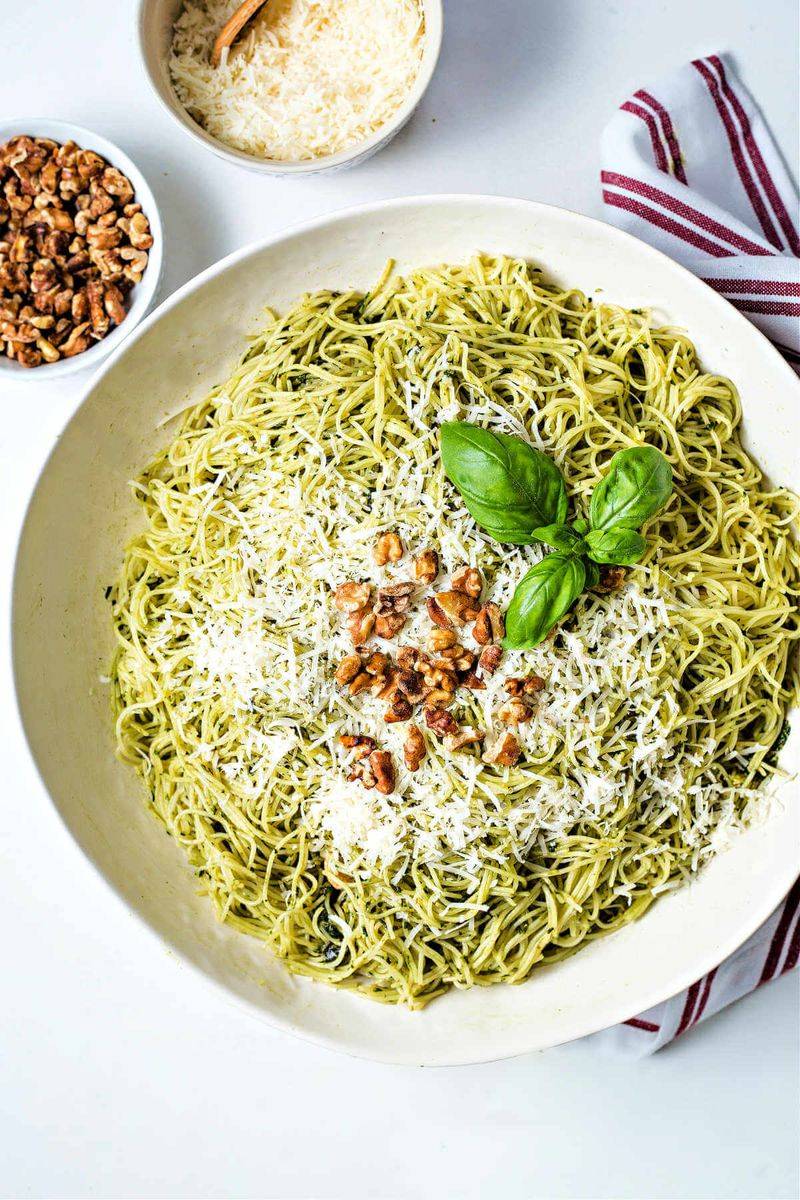 Spaghetti with Pesto and Toasted Walnuts