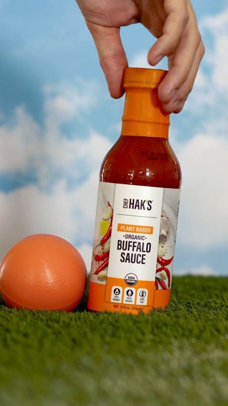 Chef Hak’s Plant Based Buffalo Sauce