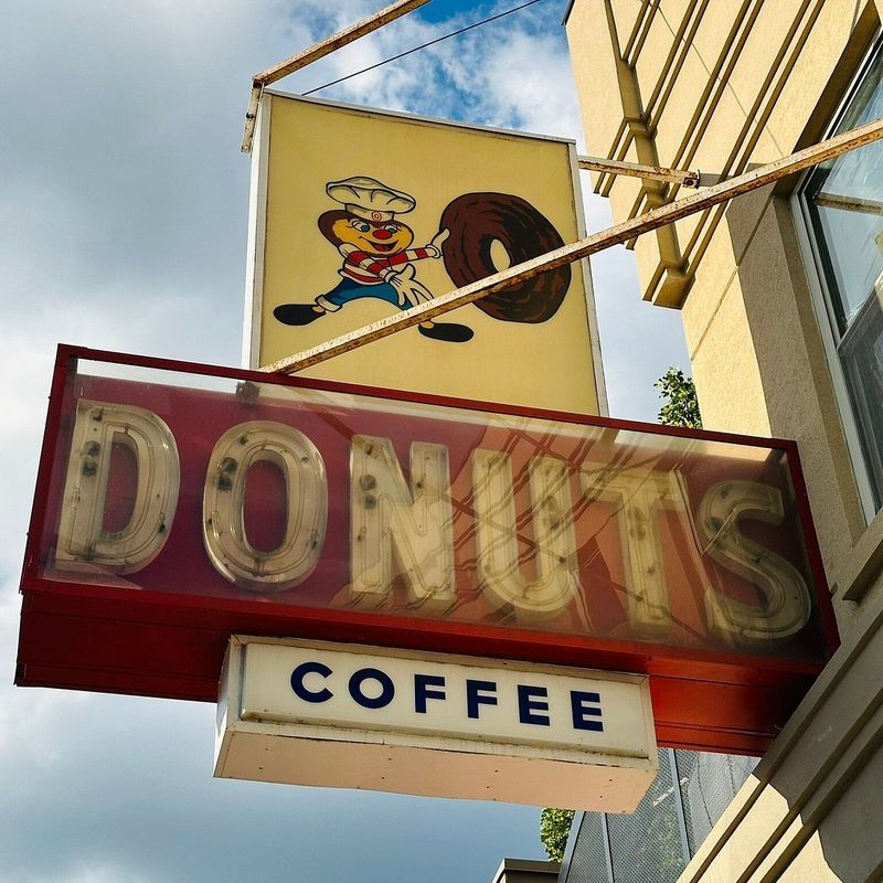 Buckeye Donuts – Columbus