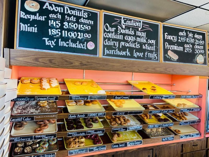 Avon Donuts (Michigan)