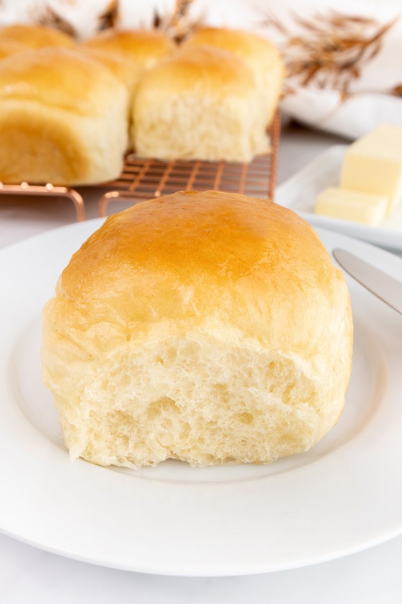 Fluffy Dinner Rolls