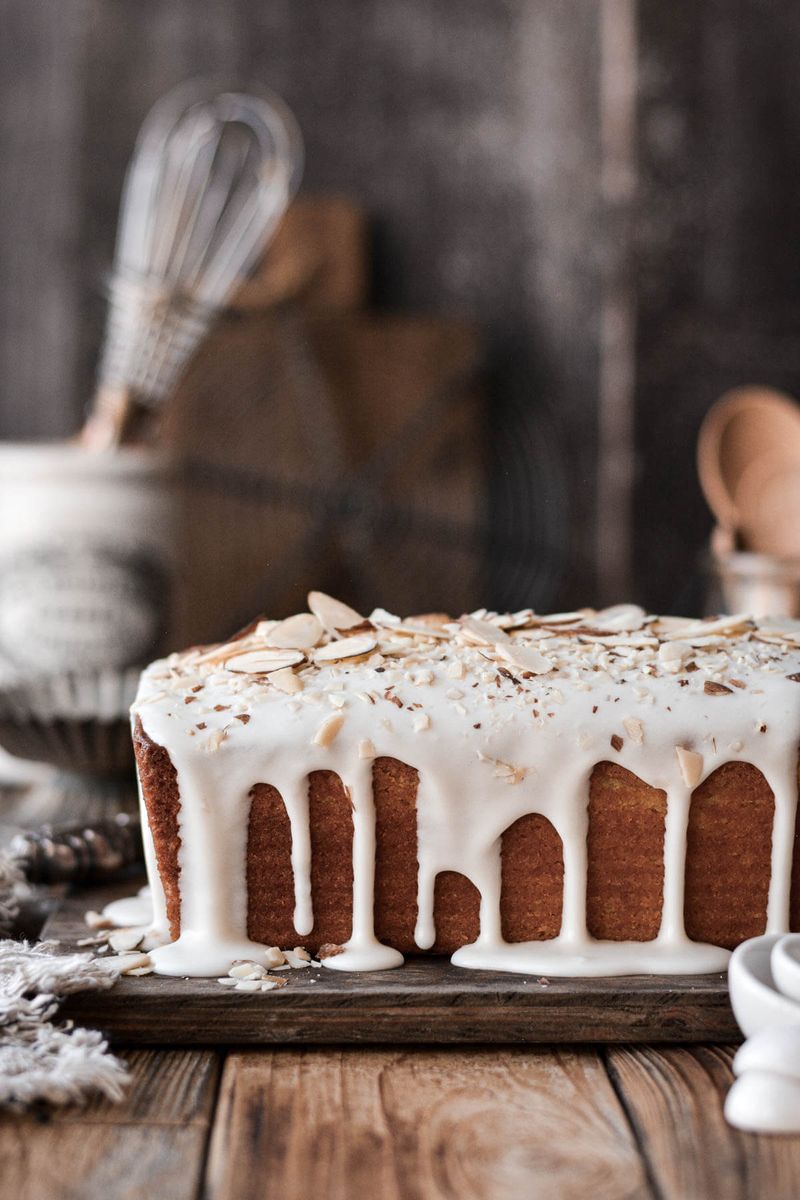 Almond pound cake