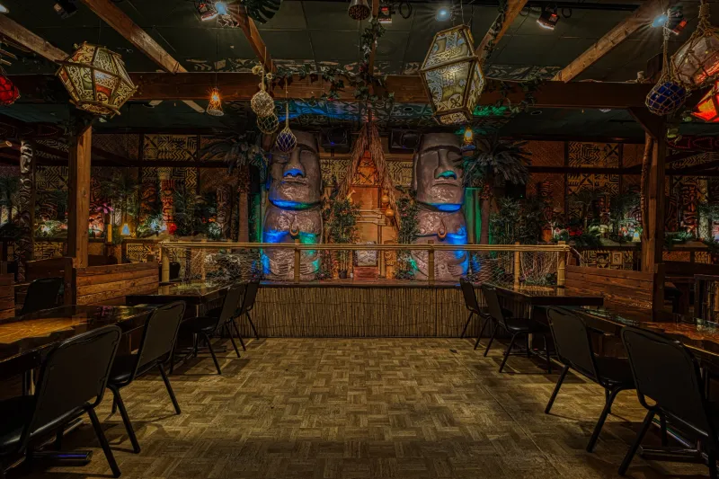 Tiki Terrace (Des Plaines, Chicago-area)