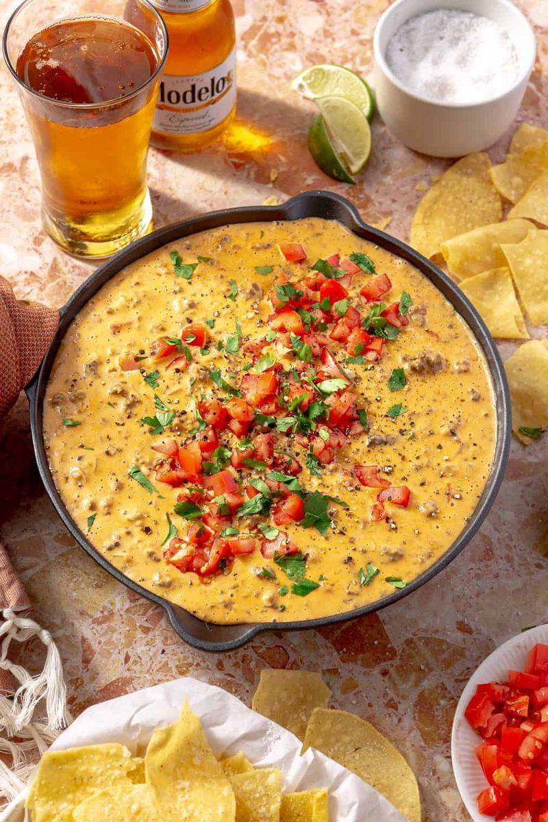 Chili Con Queso