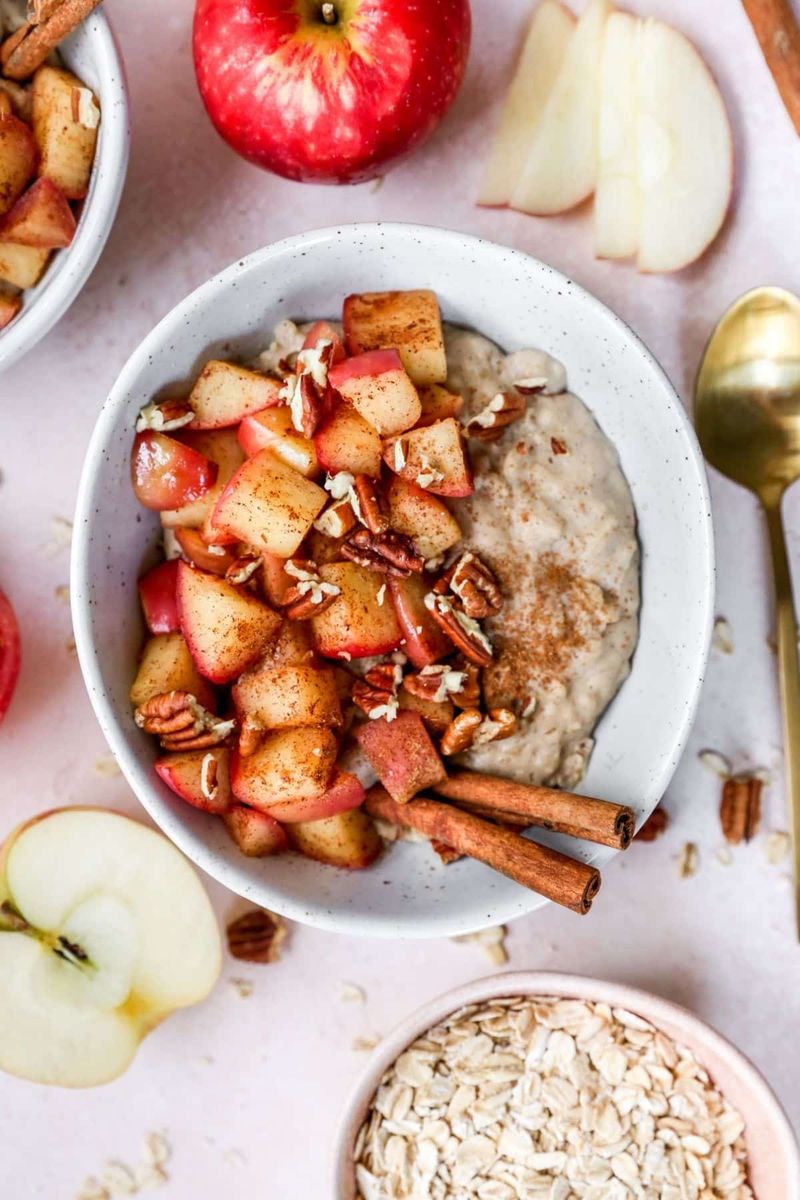 Apple Pie Oats With Protein