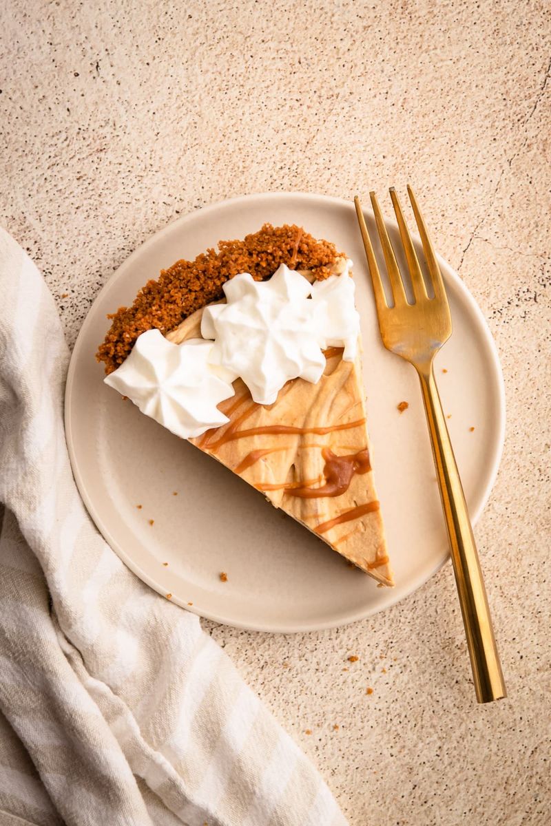Dark Chocolate Caramel Macchiato Pie