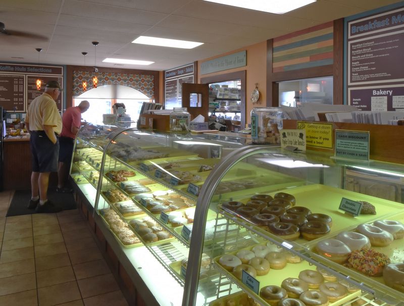 Van Hemert's Dutch Oven Bakery - Orange City's Sweet Spot