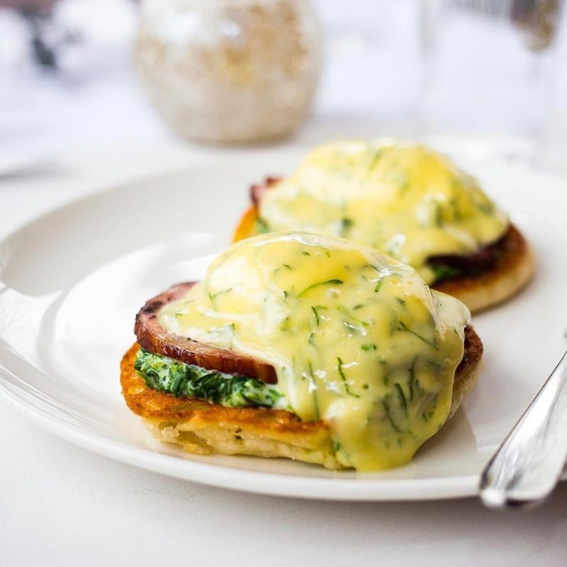 Eggs Benedict