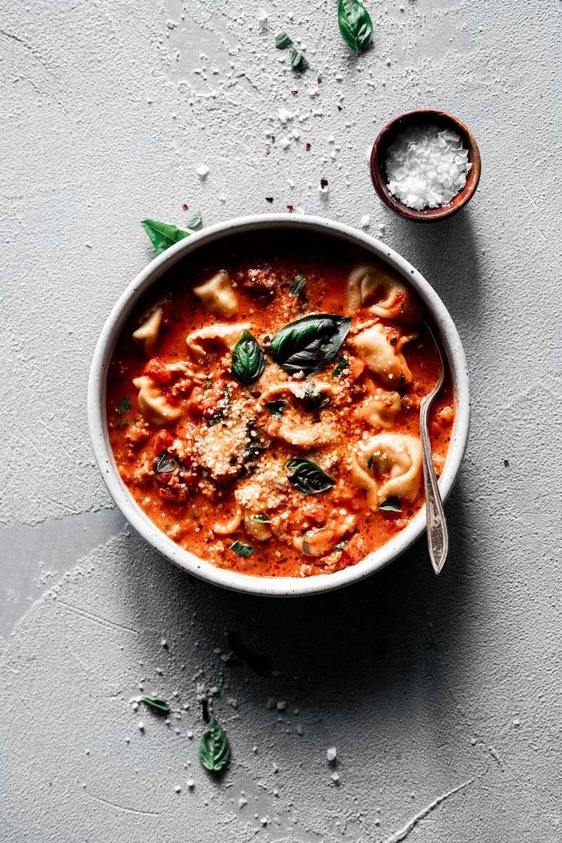 One-Pot Tomato Basil Tortellini Soup