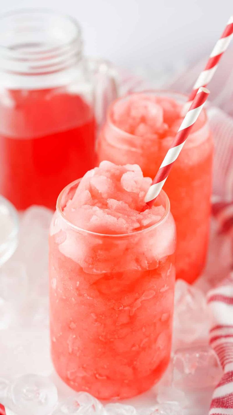 Hawaiian Punch Fruit Slushee Cup