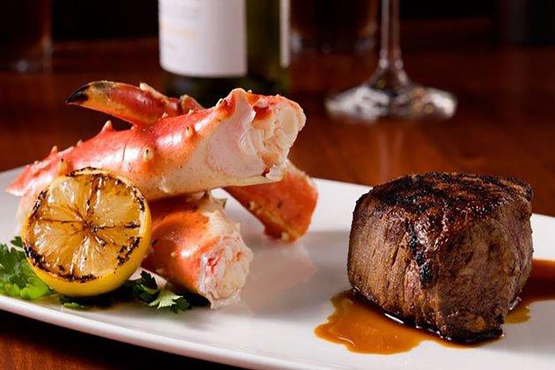 Seared Tenderloin With Butter Lettuce and Tomatoes