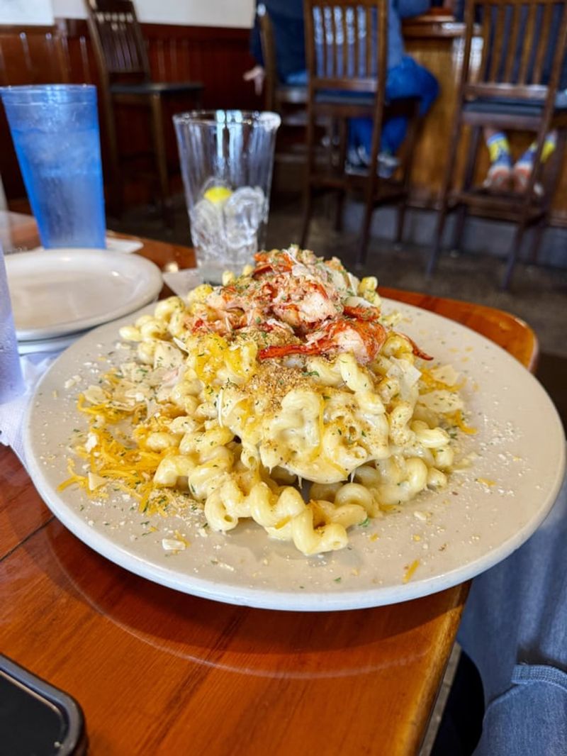 Lobster Mac & Cheese Magic