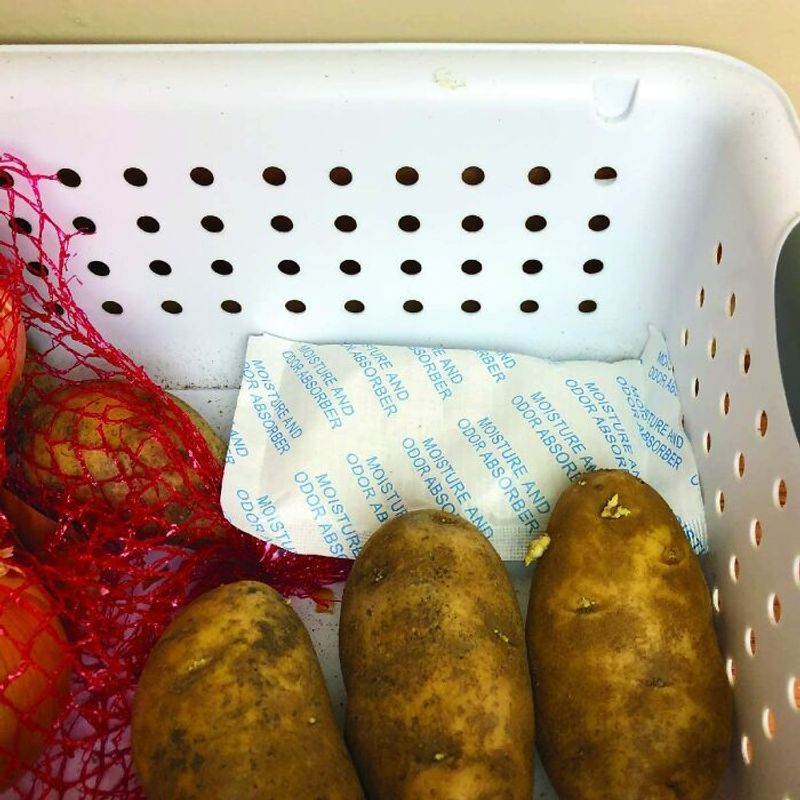 Brown Paper Plus Silica Packets