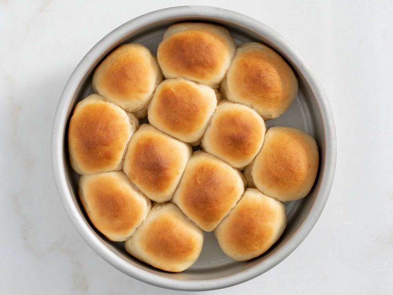 Classic Soft Dinner Rolls