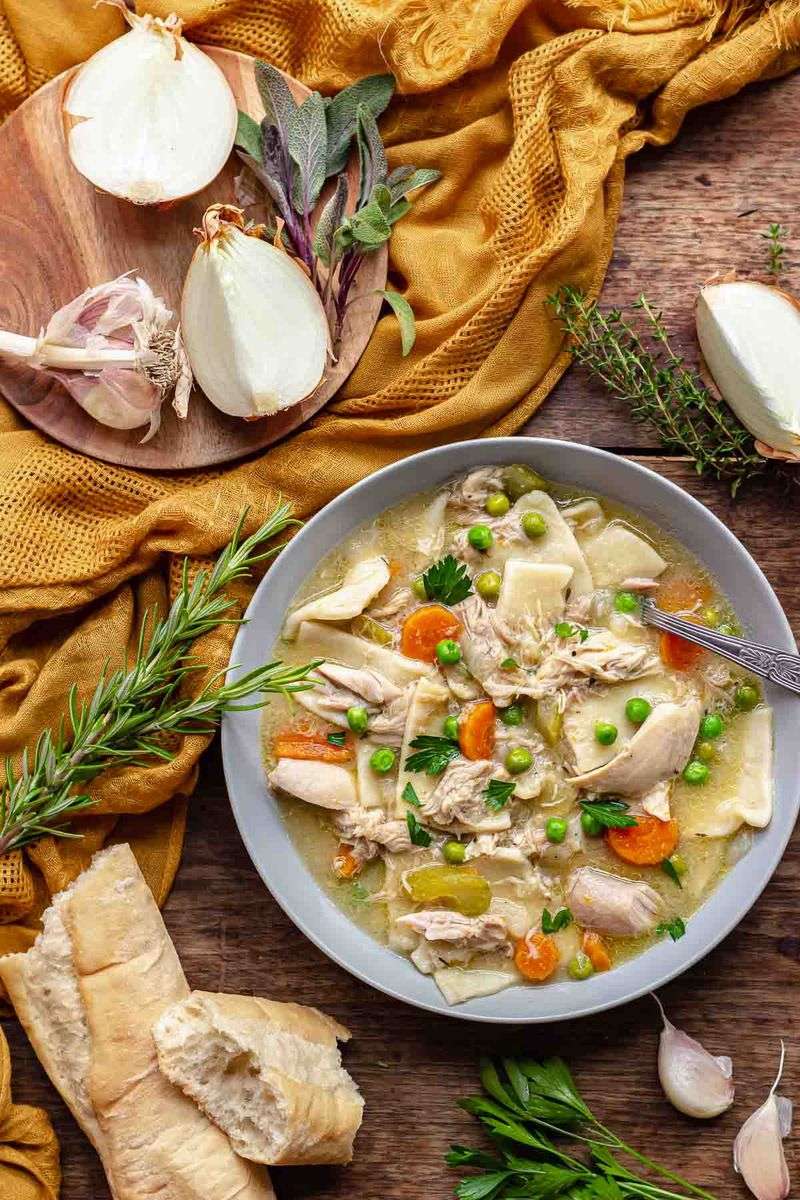 Chicken Pot Pie (Pennsylvania Style)