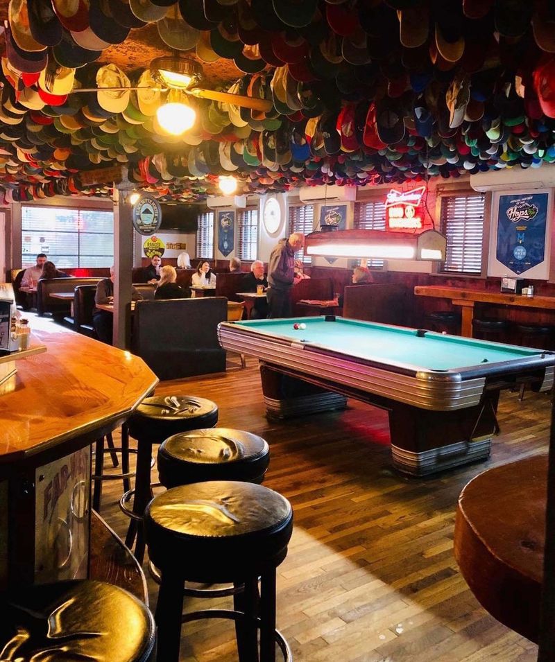 Helvetia Tavern (Hillsboro, Oregon)