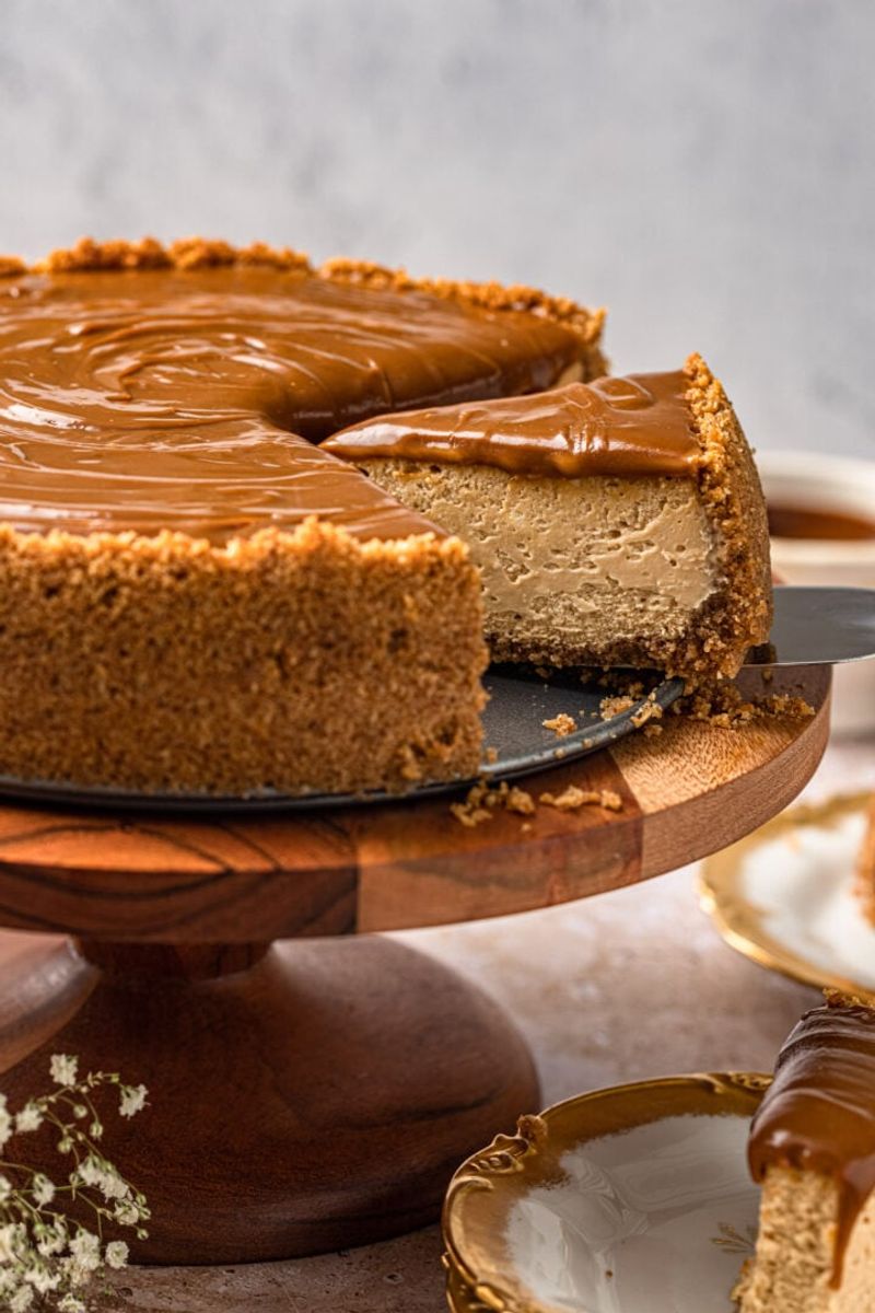 Dulce de Leche Caramel Cheesecake