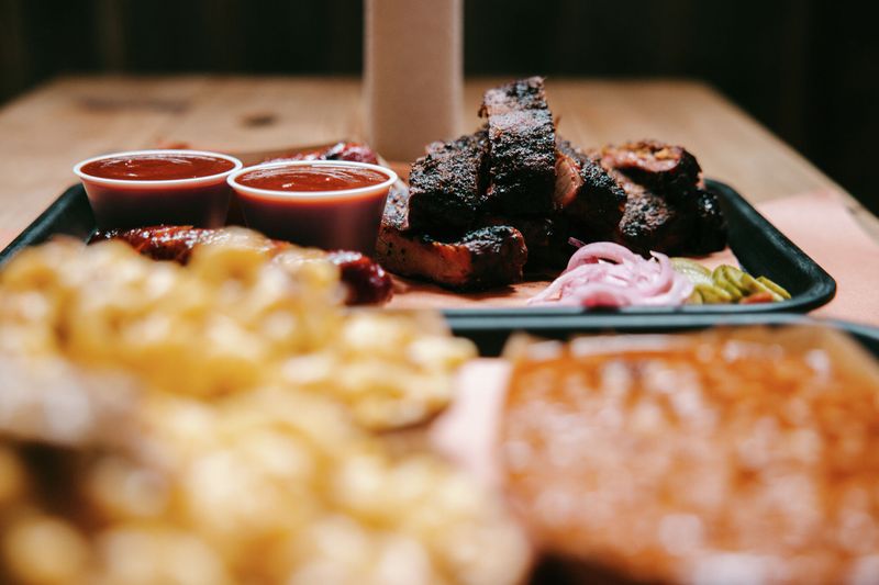 Iron & Oak Brisket Co. – Woodfin