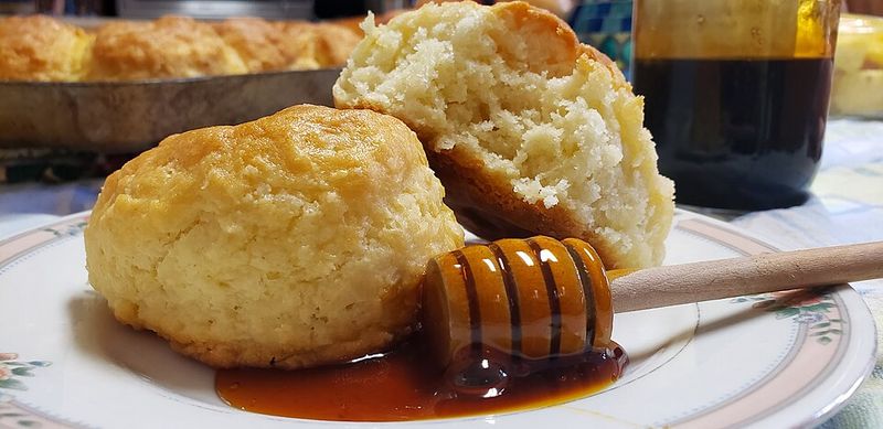 Biscuits with Sorghum (Tennessee)