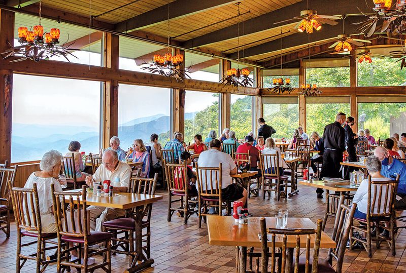 Pisgah Inn Restaurant - Blue Ridge Parkway