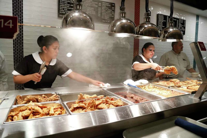 Cleburne Cafeteria's Time-Tested Classic