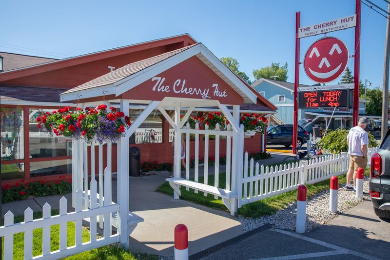 Cherry Hut