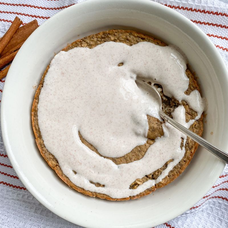 Cinnamon Roll Protein Oats