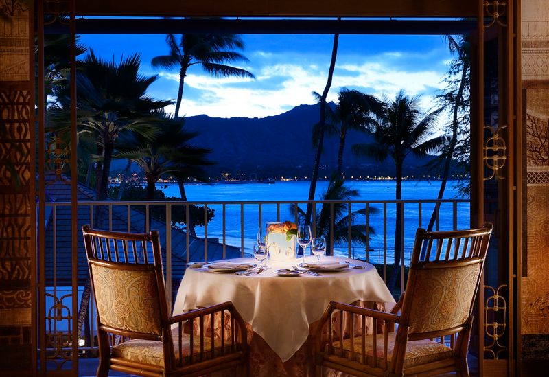 La Mer's Oceanfront French Elegance