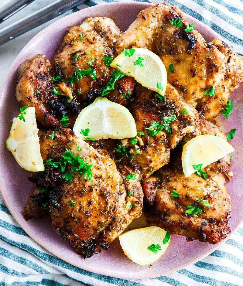 Greek-Style Chicken (Lemon, Garlic, Oregano)