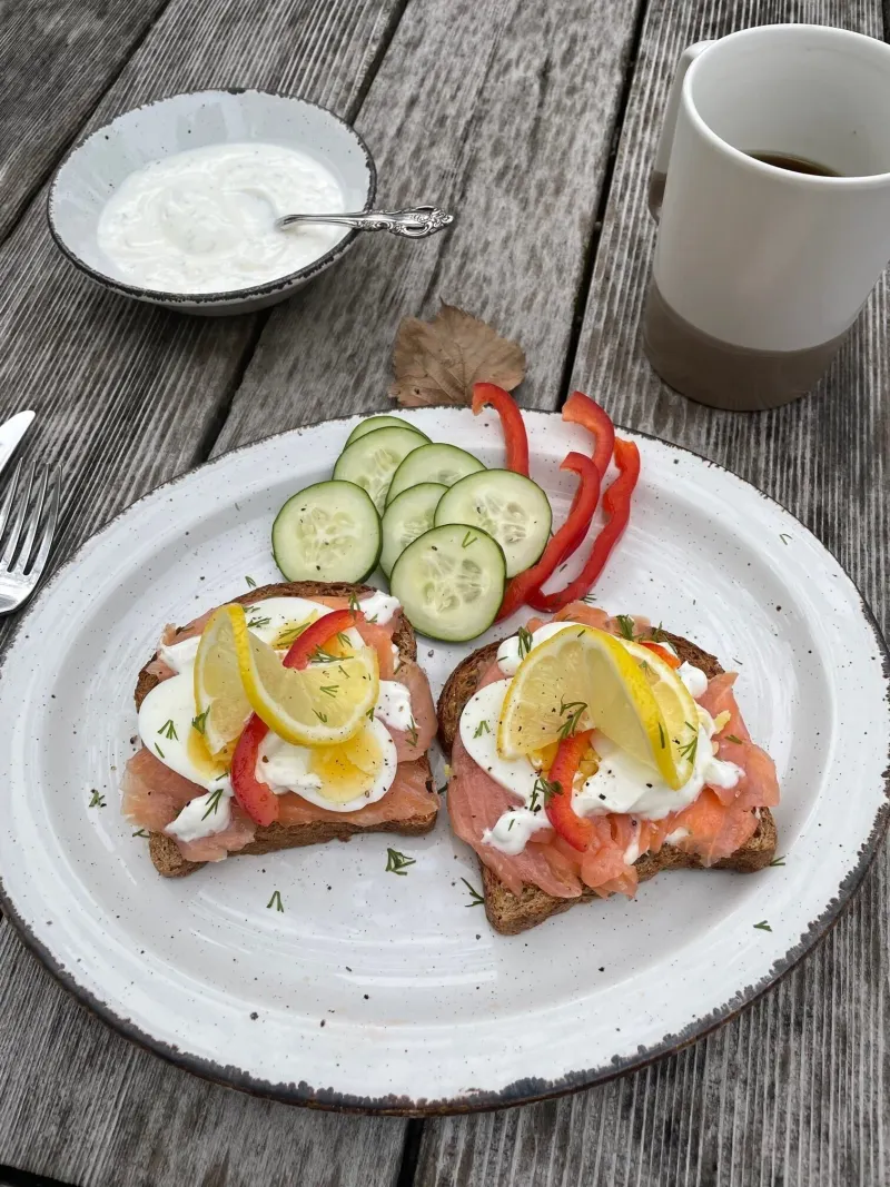 Norway — Laks og Egg Smørbrød