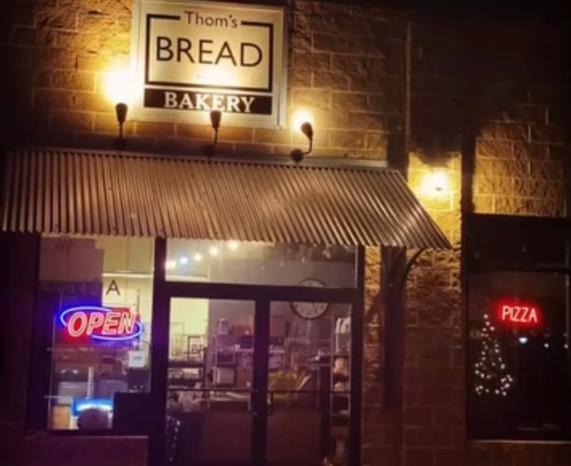 Thom's Bakery