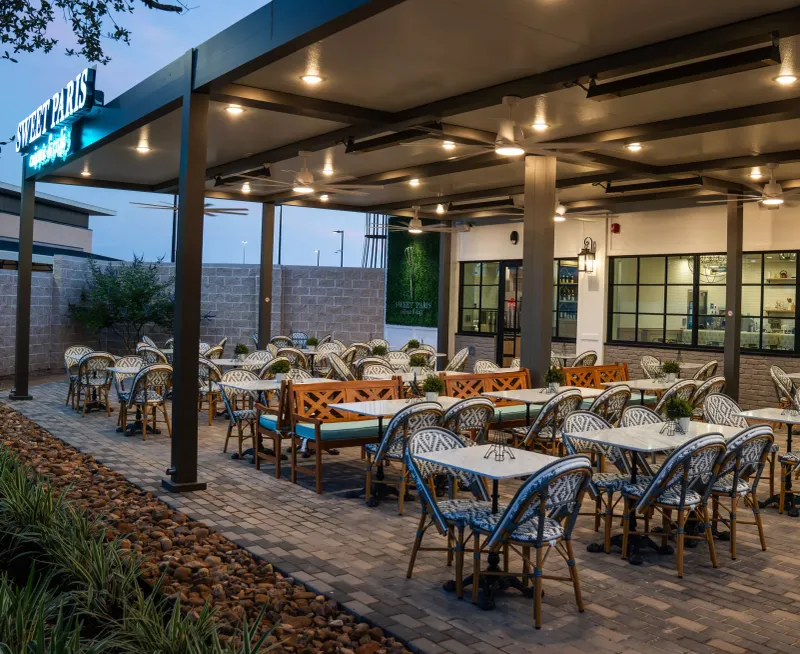 Demeris Bar-B-Q: Houston's Greek-Texan BBQ Fusion