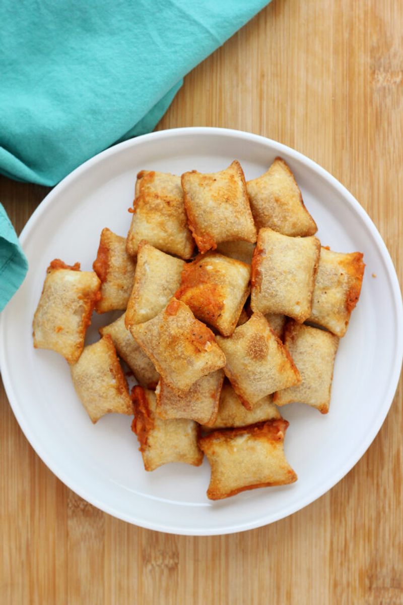 Pizza rolls