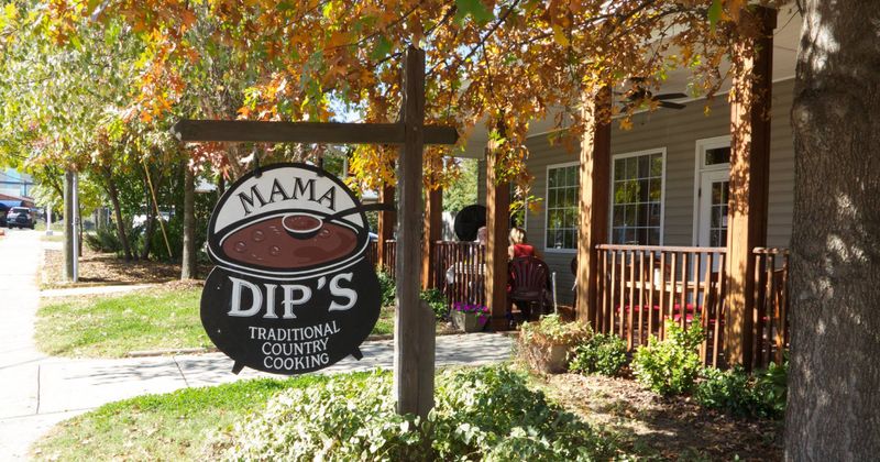 Mama Dip’s Kitchen — Chapel Hill, NC