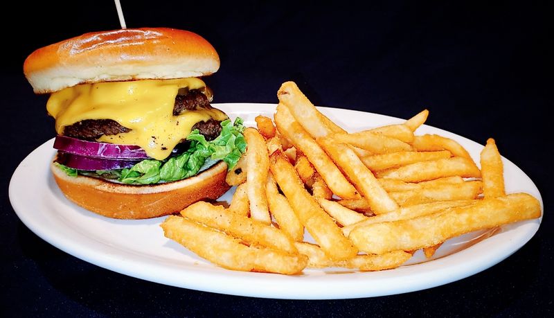 Arkansas: The Stoby's Cheeseburger