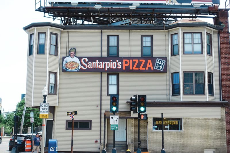 Santarpio's Pizza - Massachusetts