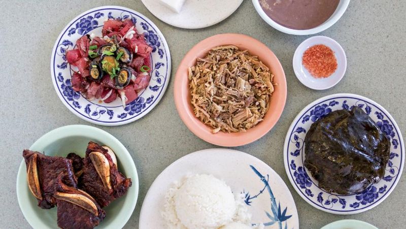 Helena’s Hawaiian Food (Honolulu)