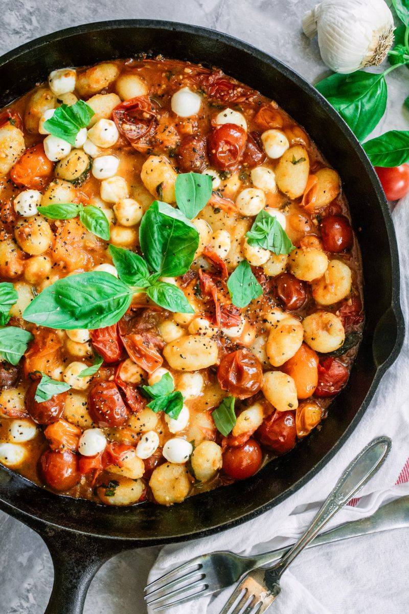 Tomato Basil Gnocchi Skillet